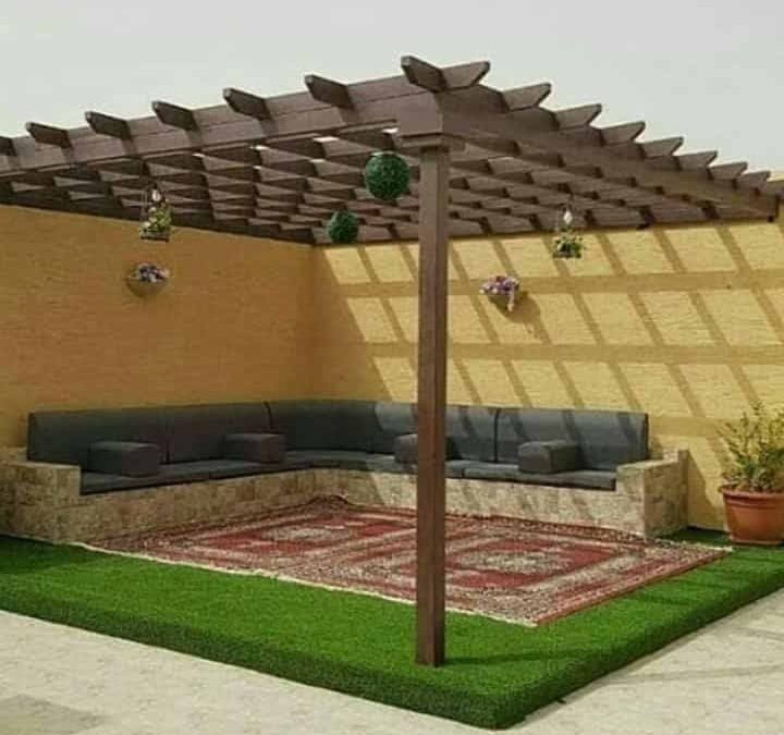 مظلات خشبيه